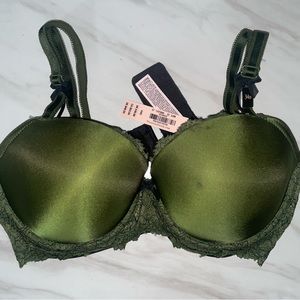 Brand new victorias Secret push up bra 34 D with underwire - olive green